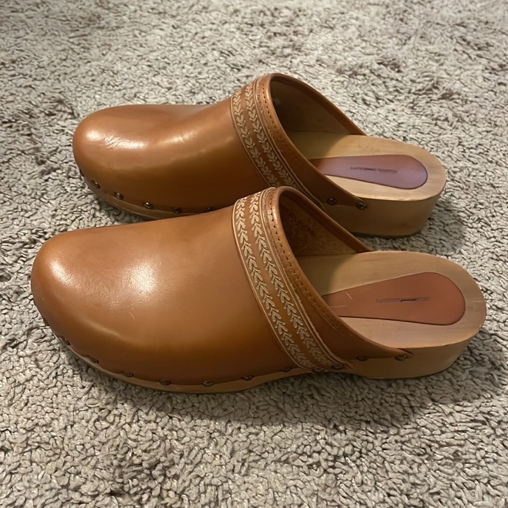 Isabel Marant clogs in very good condition.